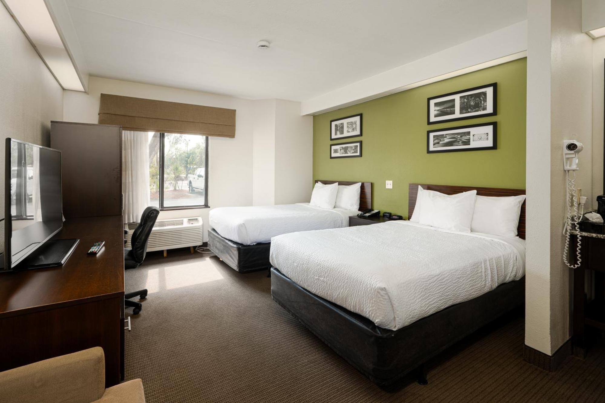 Surestay By Best Western Summerville Flowertown Exterior photo